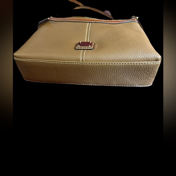 Dooney and Bourke Crossbody bag NWT - Picture 7 of 12